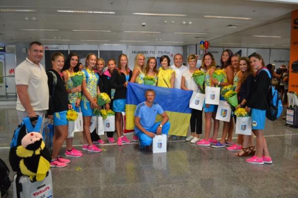 Команда Украины по синхронному плаванию вернулась с мирового первенства с шестью наградами Команда Украины по синхронному плаванию вернулась с мирового первенства с шестью наградами