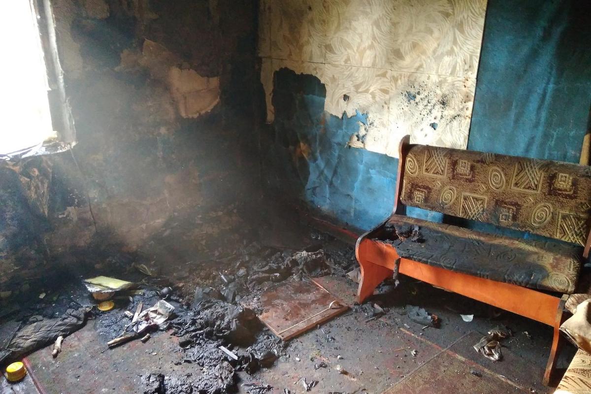 В Мариуполе произошел пожар в частном доме: обнаружено обгоревшее тело мужчины