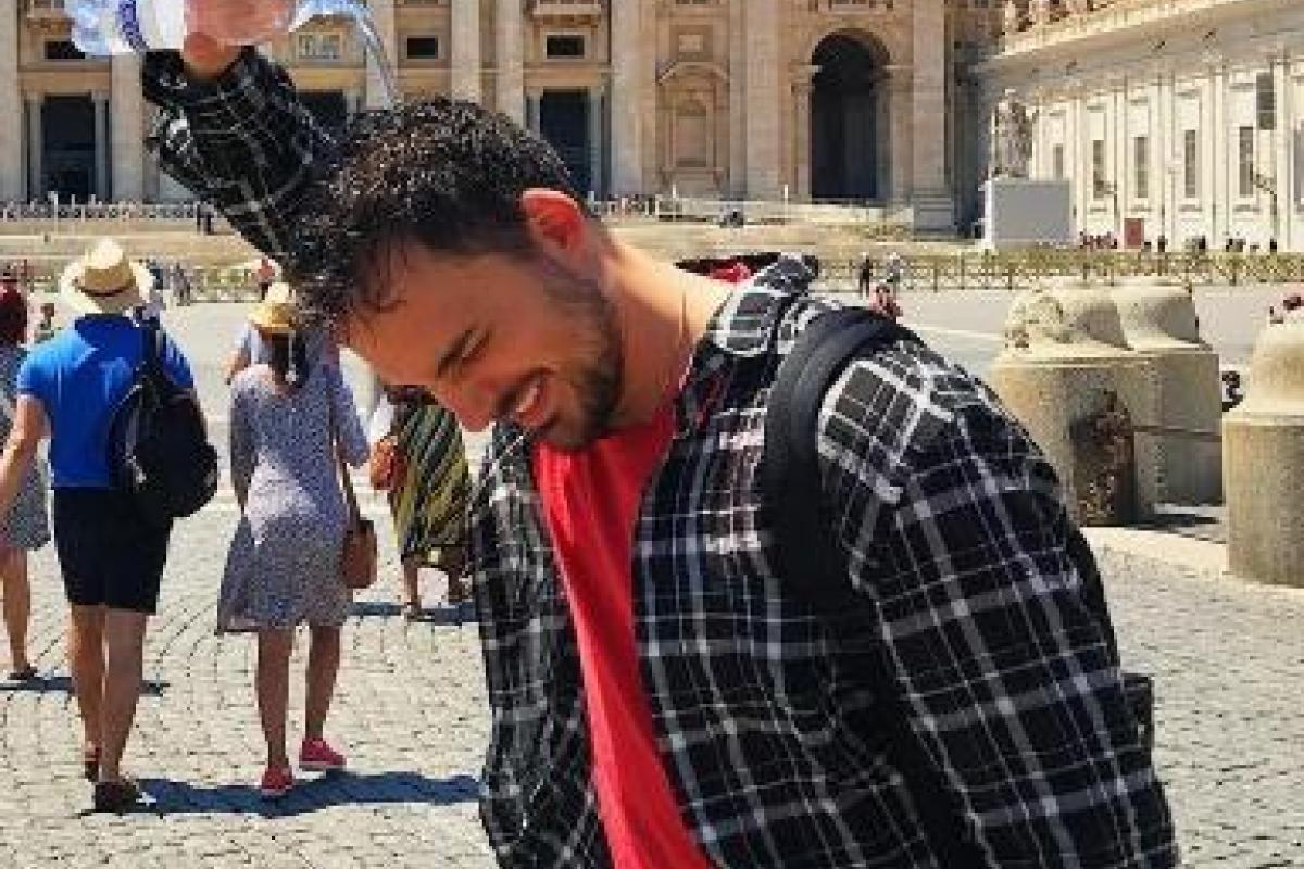 Пластический хирург Эдгар Каминский впервые провел уникальную "операцию" Пластический хирург Эдгар Каминский впервые провел уникальную "операцию"