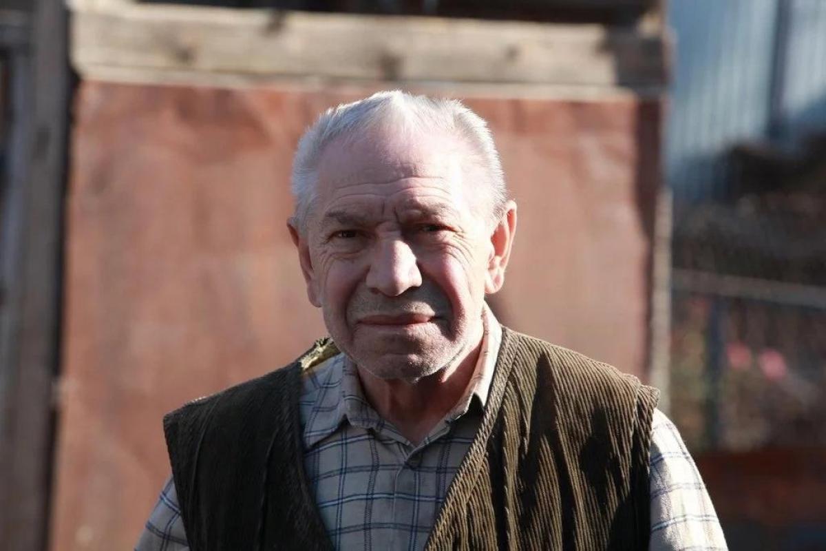 Умер известный актер Владимир Толоконников, сыгравший роль Шарикова в фильме "Собачье сердце" Умер известный актер Владимир Толоконников, сыгравший роль Шарикова в фильме "Собачье сердце"