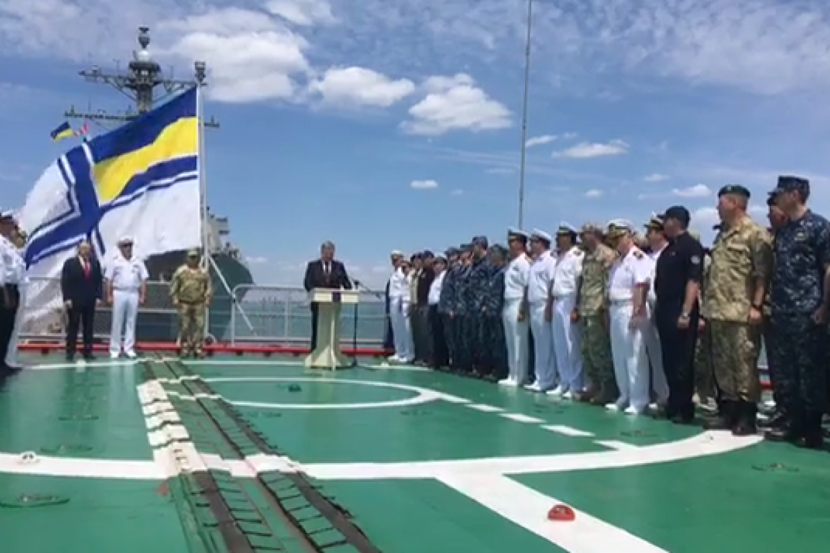 Порошенко: Учения «Си Бриз» - наш ответ идеологам, организаторам и спонсорам гибридных войн Порошенко: Учения «Си Бриз» - наш ответ идеологам, организаторам и спонсорам гибридных войн