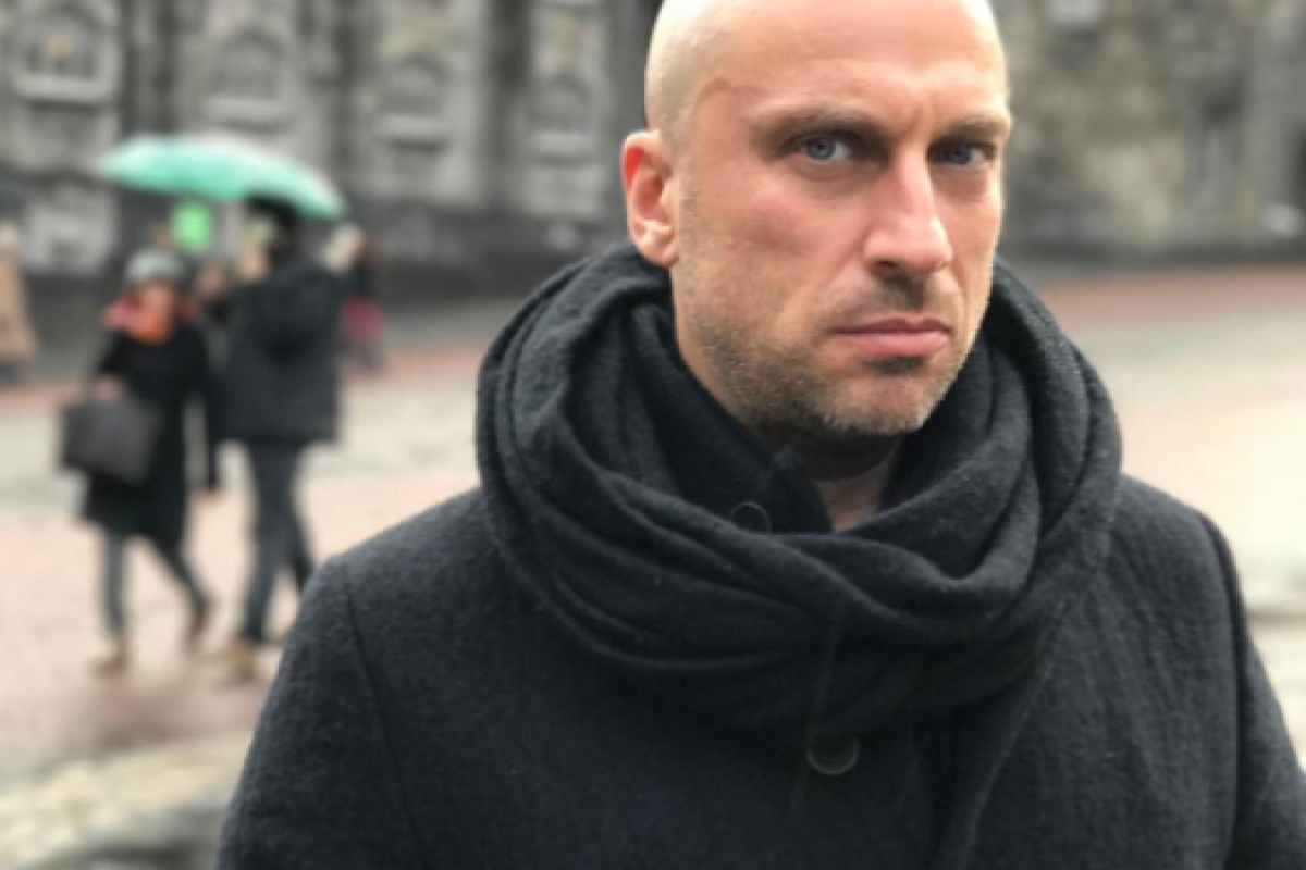 Дмитрий Нагиев шокировал поклонников кардинальной сменой имиджа Дмитрий Нагиев шокировал поклонников кардинальной сменой имиджа