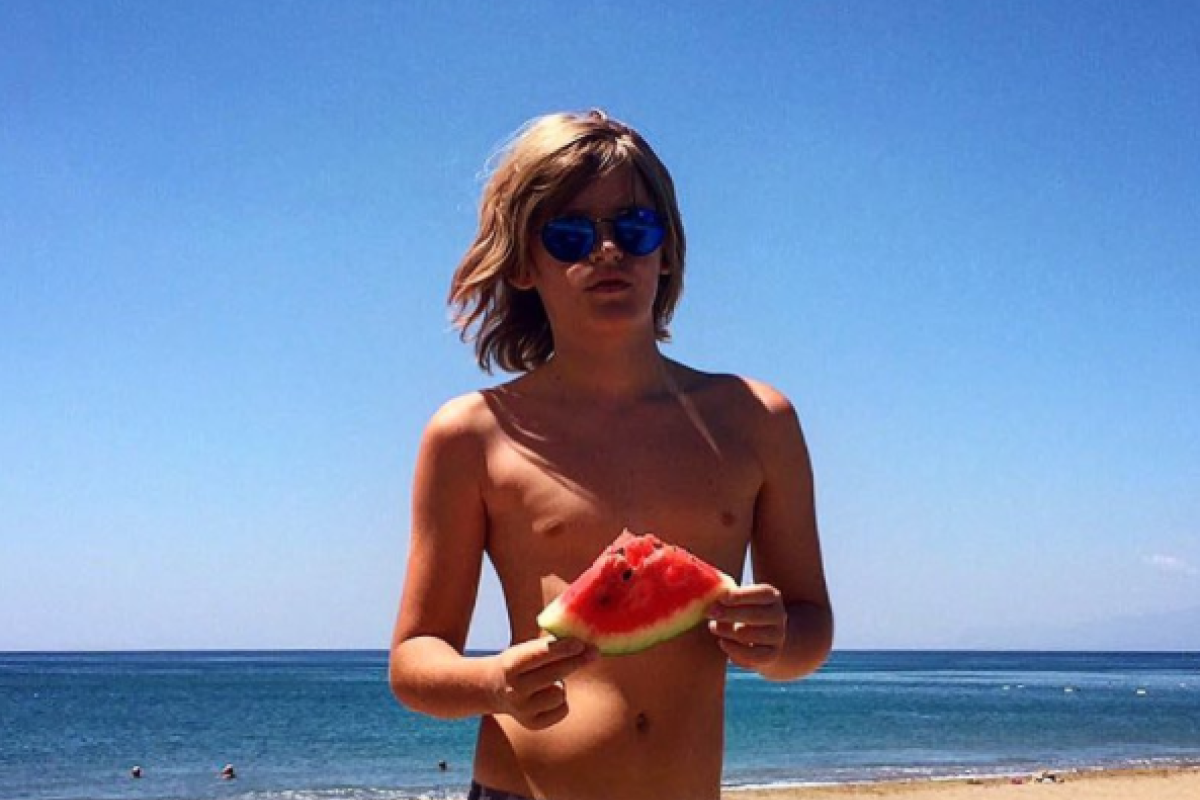 Сын Ирины Дубцовой растет очень похожим на мать Сын Ирины Дубцовой растет очень похожим на мать