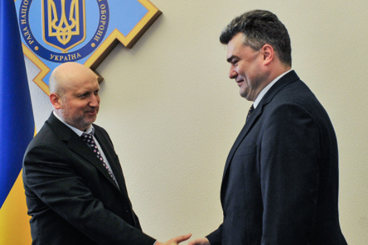 Турчинов обговорил с молдавским вице-премьером российскую агрессию в Украине и Молдове