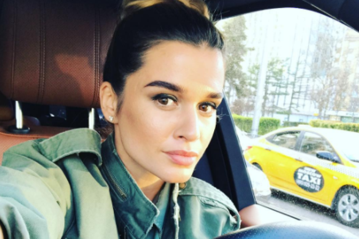 Ксения Бородина показала свои детские фотографии Ксения Бородина показала свои детские фотографии