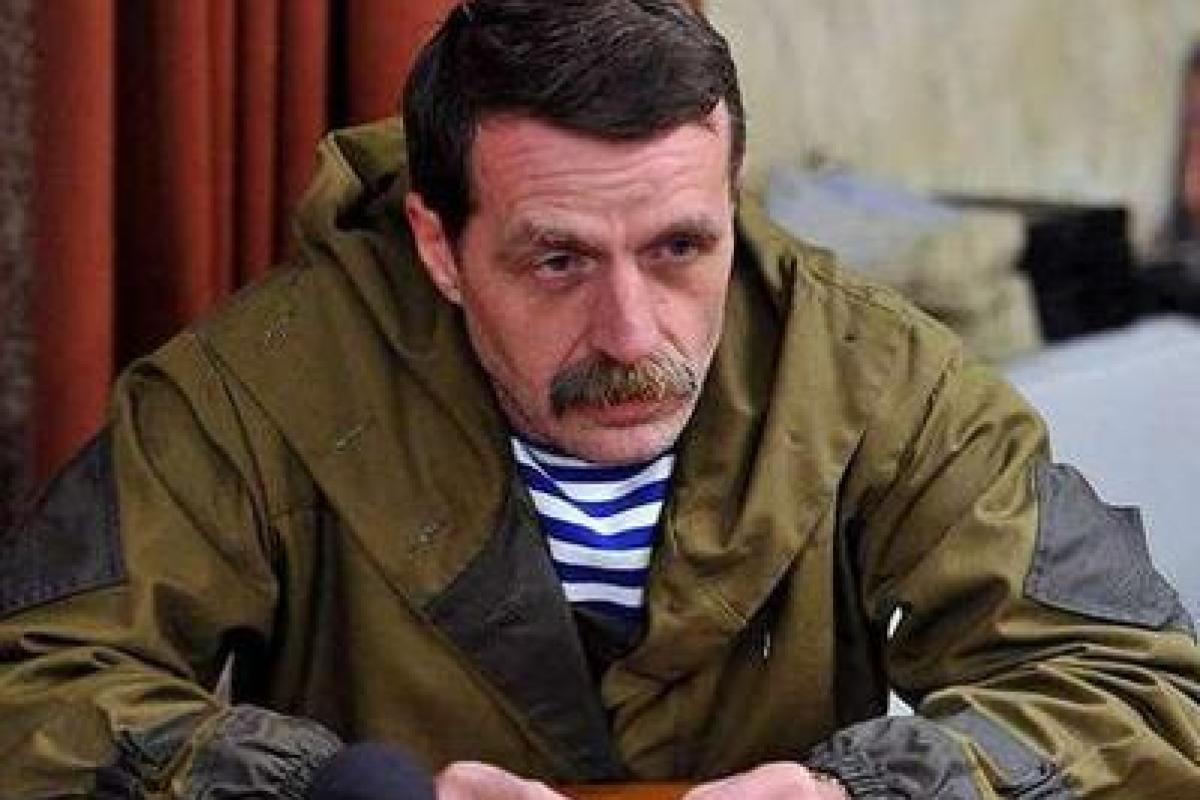 "Вас нужно уничтожать, как бешеных шелудивых псов": боевик Безлер угрожает Захарченко за отжим бизнеса "Вас нужно уничтожать, как бешеных шелудивых псов": боевик Безлер угрожает Захарченко за отжим бизнеса