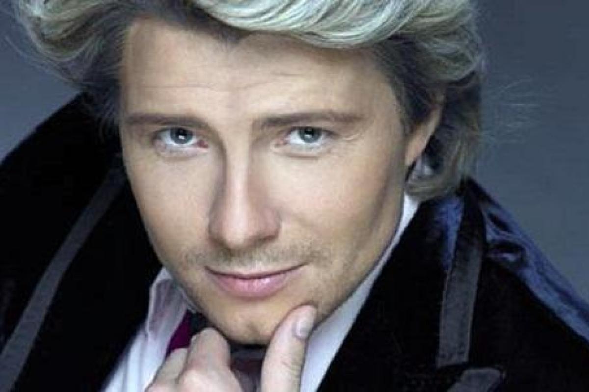 Певец Николай Басков ошарашил снимком с возлюбленной Певец Николай Басков ошарашил снимком с возлюбленной