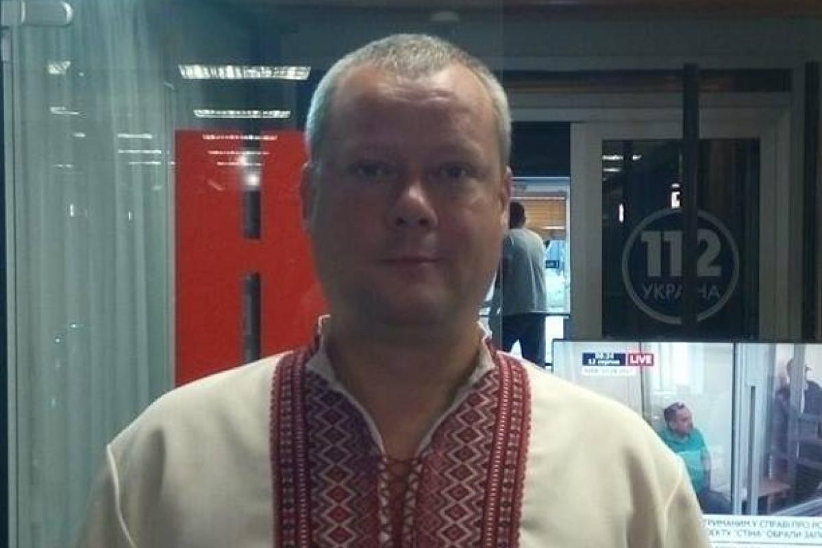 "Представляете такой бред - Тарантино номинировали на звание народного артиста США", - политолог призывает Украину избавляться от "совка"