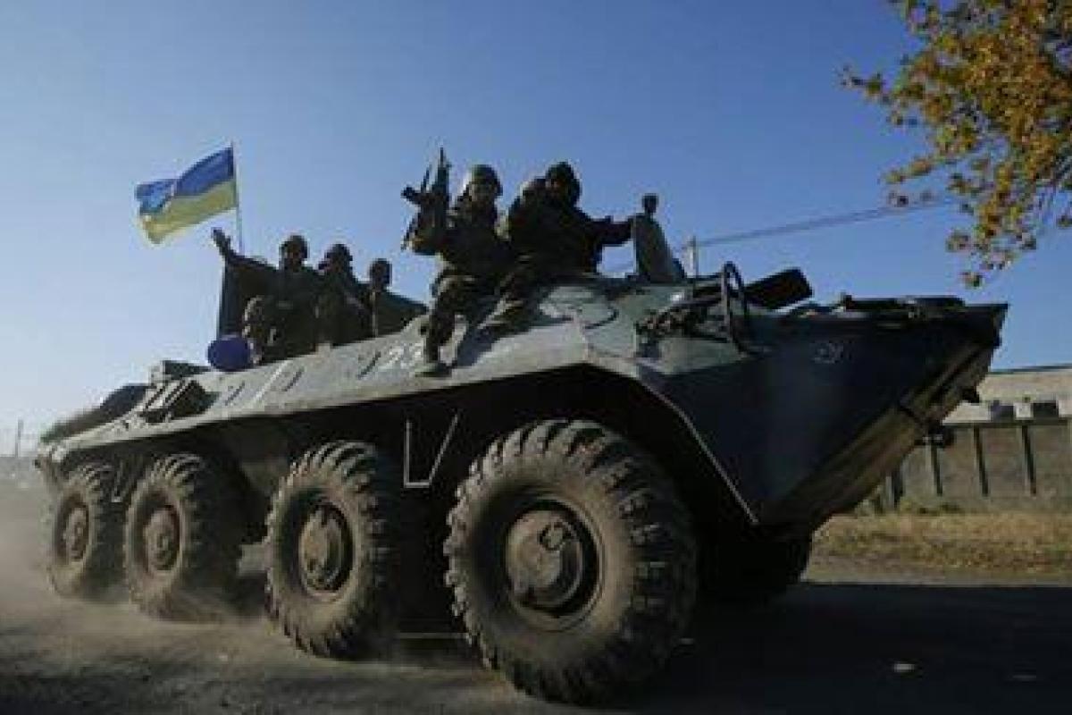 В Попасной ранен украинский военнослужащий В Попасной ранен украинский военнослужащий