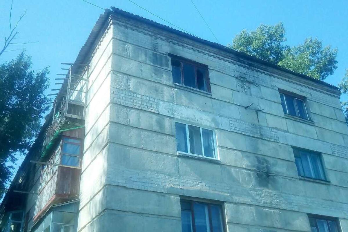 В Луганской области на пожаре были спасены женщина и 6-летняя девочка