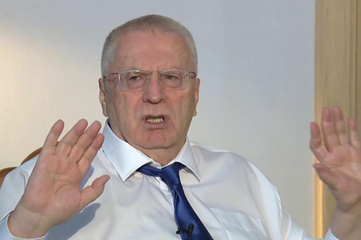 Жириновский не смог объяснить, почему россияне обеднели после аннексии Крыма Жириновский не смог объяснить, почему россияне обеднели после аннексии Крыма