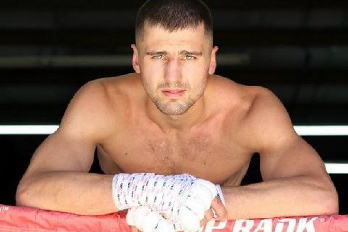 Боксер Гвоздик победил американца Бейкера Боксер Гвоздик победил американца Бейкера