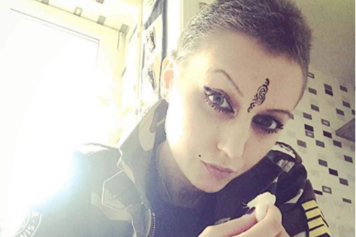 Онкобольная певица Лама Сафонова вынуждена отложить лучевую терапию Онкобольная певица Лама Сафонова вынуждена отложить лучевую терапию