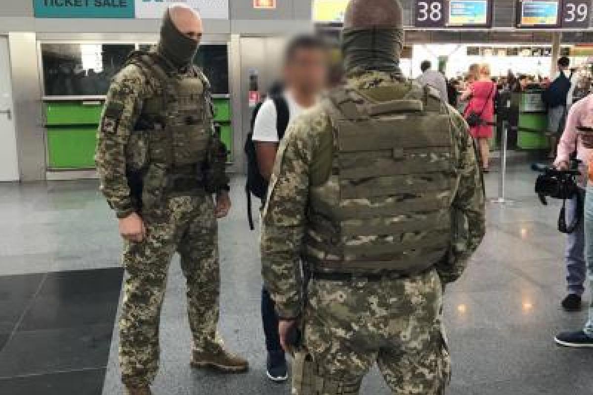 В Киеве задержан организатор торговли людьми, который вывозил в Пекин «живой товар»