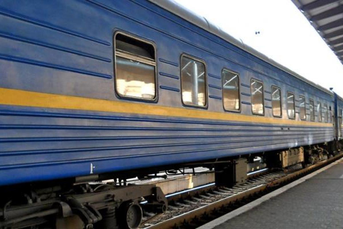 Поезд Киев - Жмеринка загорелся на ходу Поезд Киев - Жмеринка загорелся на ходу