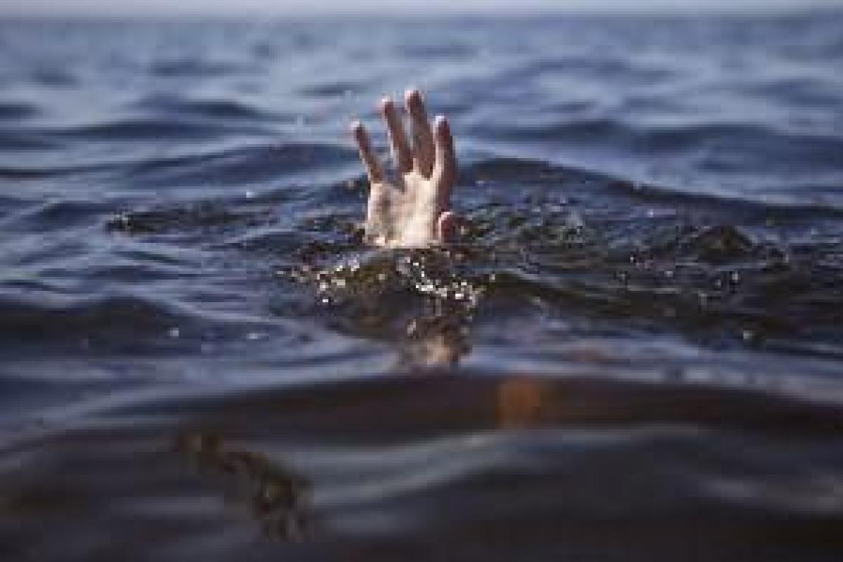 Рыбаки вытянули тело утонувшего парня в Херсонской области