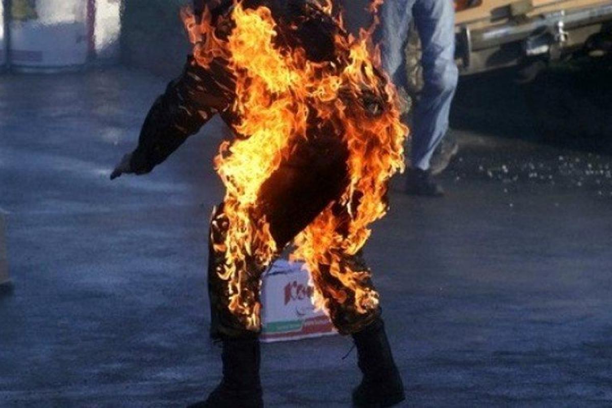 "Сгорел заживо": В Харьковской области мужчина покончил жизнь самоубийством