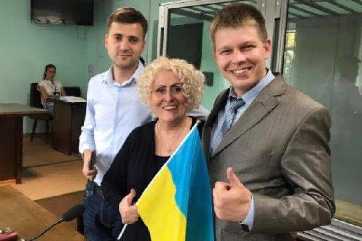 Неля Штепа с криком "Слава Украине" вышла из СИЗО: экс-мэр Славянска не появилась у себя дома Неля Штепа с криком "Слава Украине" вышла из СИЗО: экс-мэр Славянска не появилась у себя дома