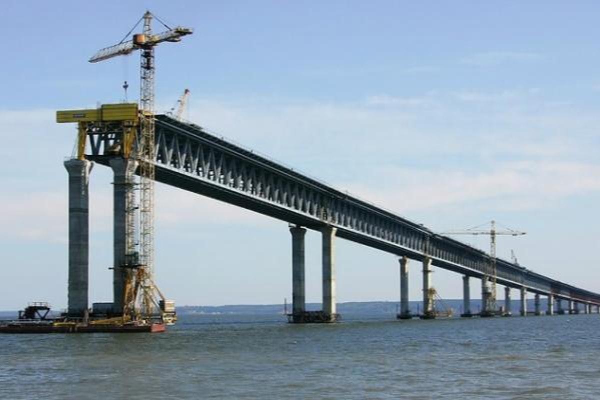 Керченский мост - надувательство, не имеющее аналогов в мире - блогер Керченский мост - надувательство, не имеющее аналогов в мире - блогер