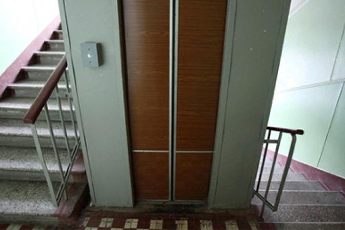 Смерть в лифте: В Луцке погибла 28-летняя женщина