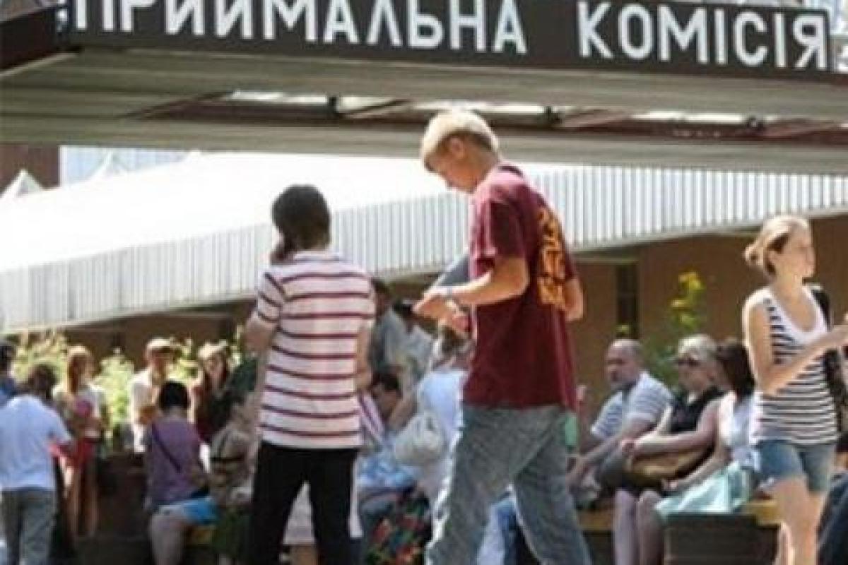 В МОН рассказали, сколько абитуриентов с оккупированного Донбасса поступили в украинские вузы