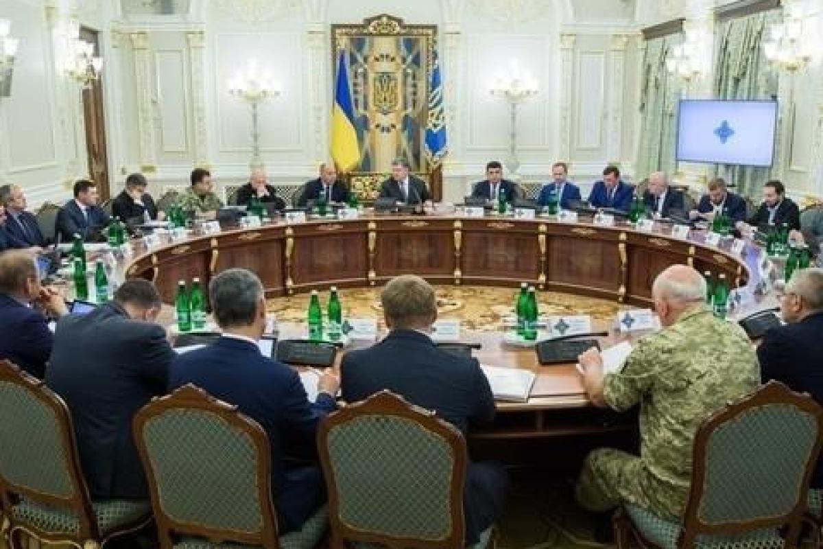 Порошенко: Украина способна сдерживать российскую агрессию Порошенко: Украина способна сдерживать российскую агрессию