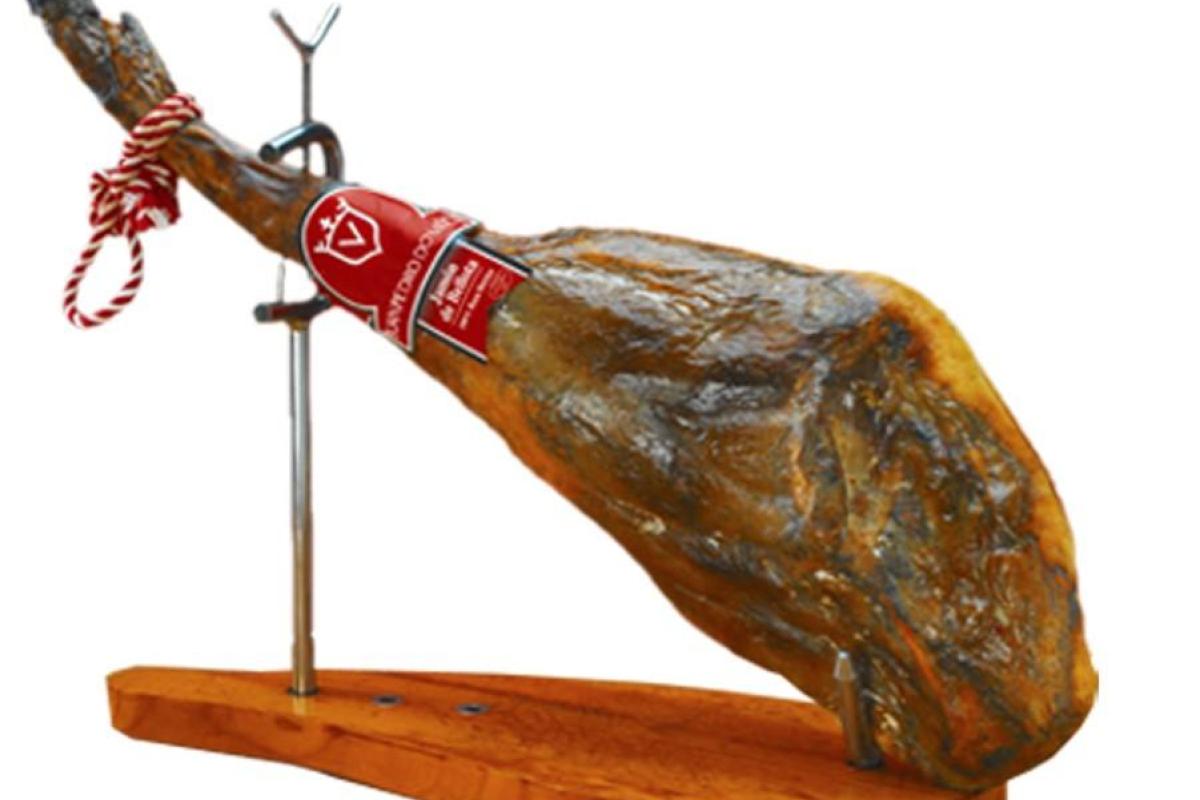 Кто украл хамон? В Госдуме РФ гурман вынес с выставки мясной деликатес