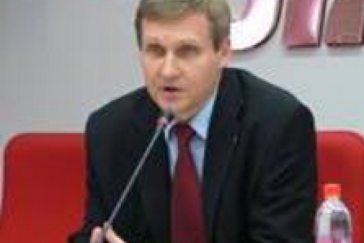 Эскперт о ситуации с Саакашвили: Порошенко выглядит откровенным слабаком Эскперт о ситуации с Саакашвили: Порошенко выглядит откровенным слабаком