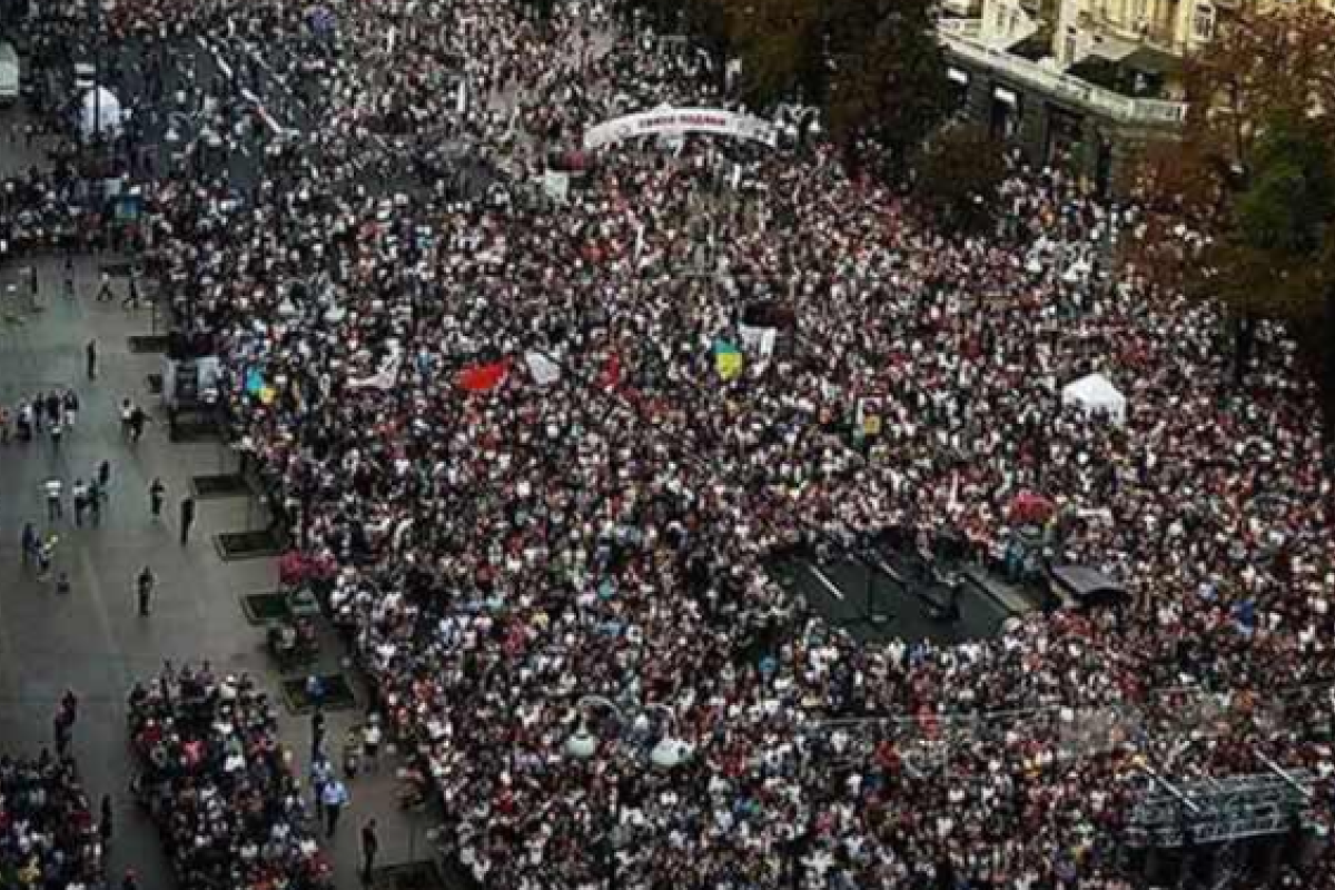 Мир меняется: Проповедник Ник Вуйчич в Киеве собрал около 150 тысяч человек - Казанский Мир меняется: Проповедник Ник Вуйчич в Киеве собрал около 150 тысяч человек - Казанский