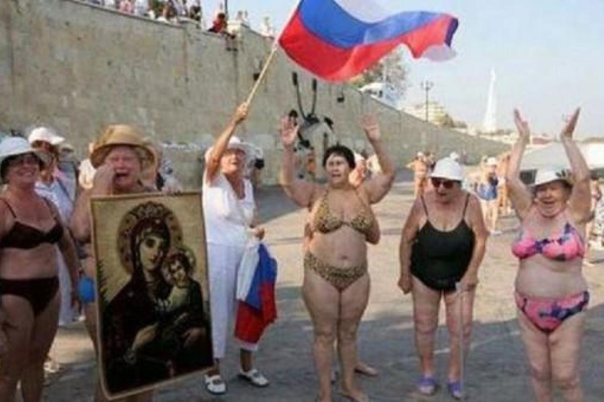 С желанием "умереть в России" нужно быть осторожными: блогер рассказал, как вымирает Крым С желанием "умереть в России" нужно быть осторожными: блогер рассказал, как вымирает Крым