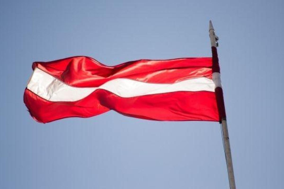 Латвия зафиксировала военные корабли РФ у своей границы