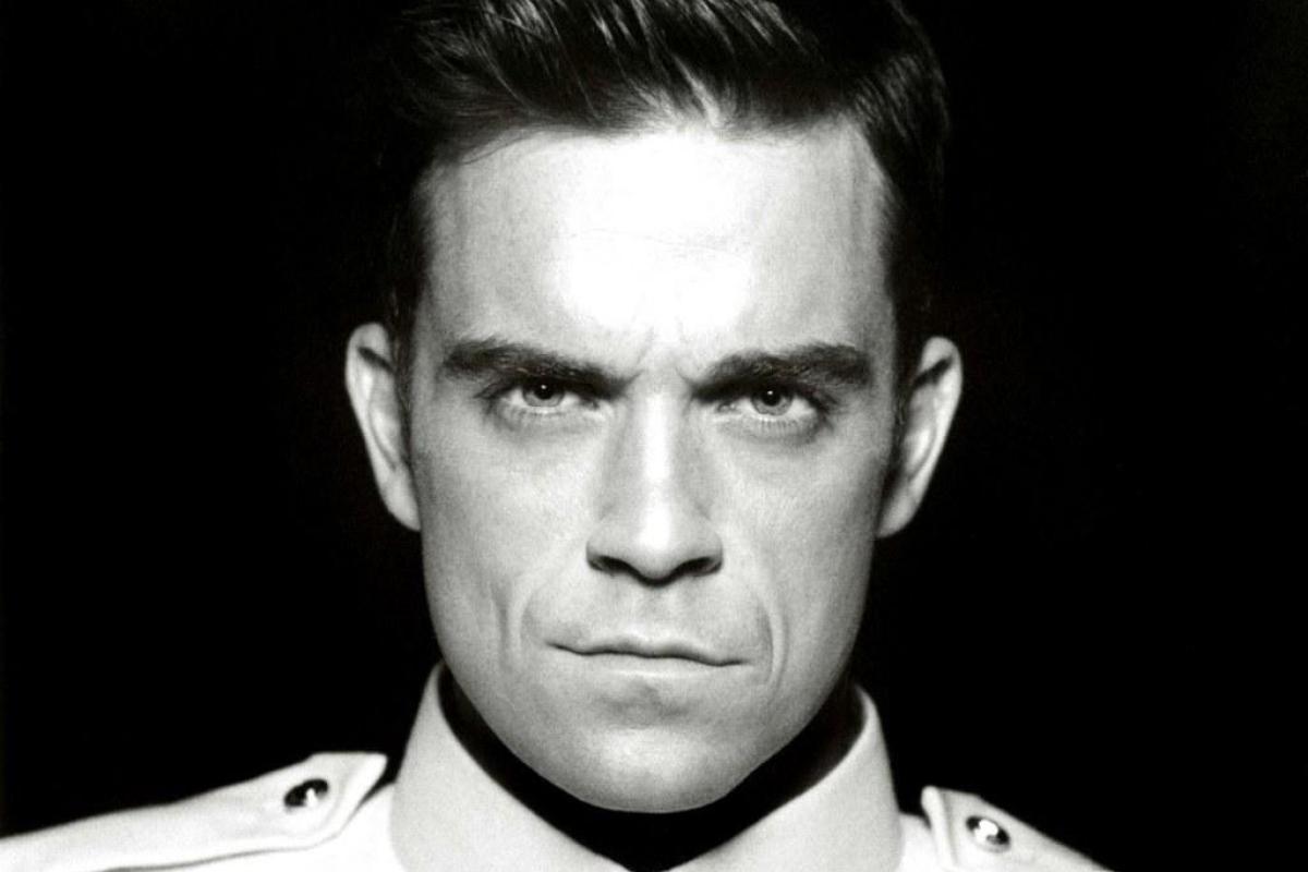 "Счастливчик": Певец Робби Уильмс похвастался своим питомцем "Счастливчик": Певец Робби Уильмс похвастался своим питомцем