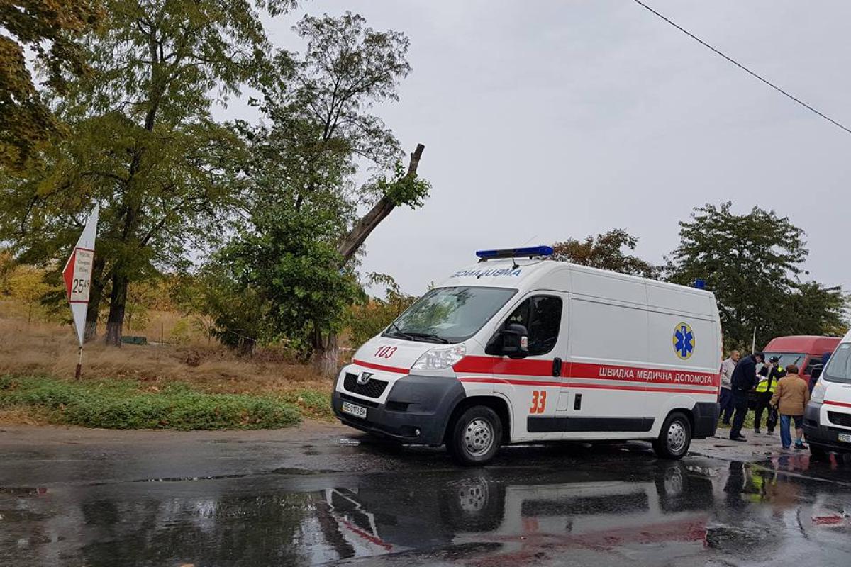 В Николаеве произошла страшная авария с участием маршрутки: есть пострадавшие В Николаеве произошла страшная авария с участием маршрутки: есть пострадавшие