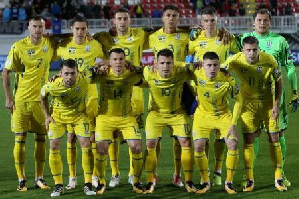 Украинская сборная проведет товарищеский матч против сборной Словакии Украинская сборная проведет товарищеский матч против сборной Словакии