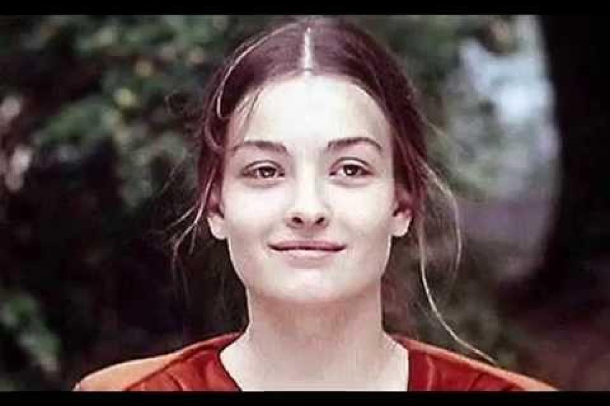 Одну из самых красивых актрис нашли мертвой в Грузии Одну из самых красивых актрис нашли мертвой в Грузии