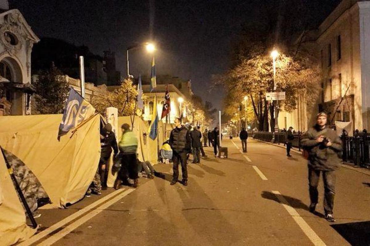 В МВД указали на связь событий под Верховной Радой и ситуации в зоне АТО В МВД указали на связь событий под Верховной Радой и ситуации в зоне АТО