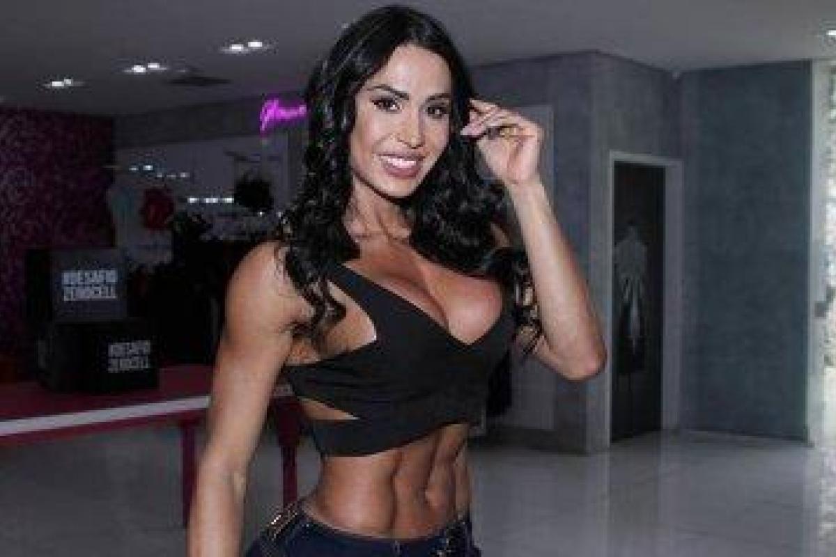 Фитнес-дива из Бразилии покорила соцсети: такого тела вы еще не видели Фитнес-дива из Бразилии покорила соцсети: такого тела вы еще не видели