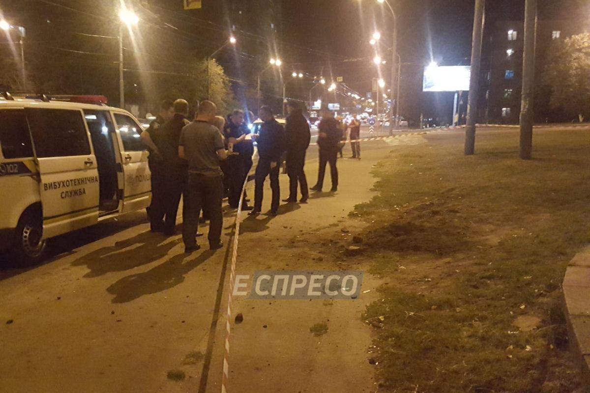 В результате взрыва в Киеве ранены два человека В результате взрыва в Киеве ранены два человека