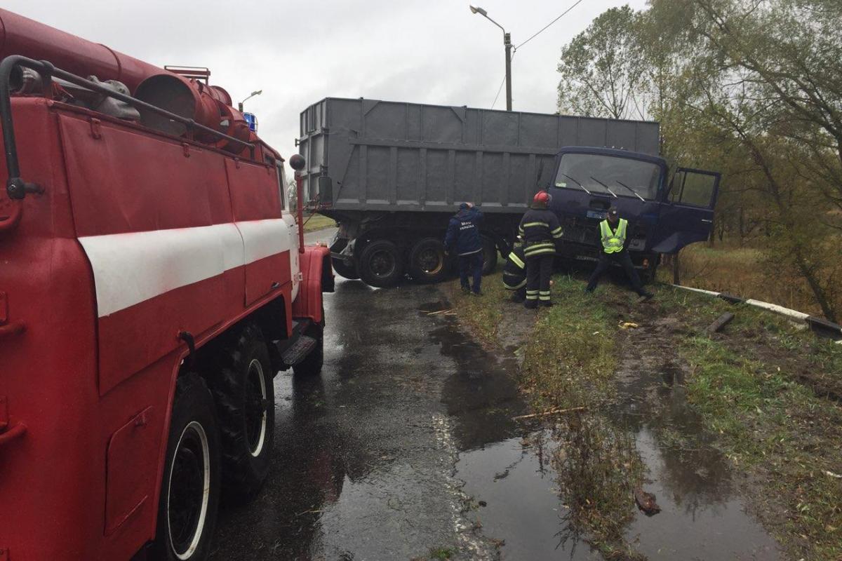 В Киевской области произошло ДТП, есть пострадавшие В Киевской области произошло ДТП, есть пострадавшие