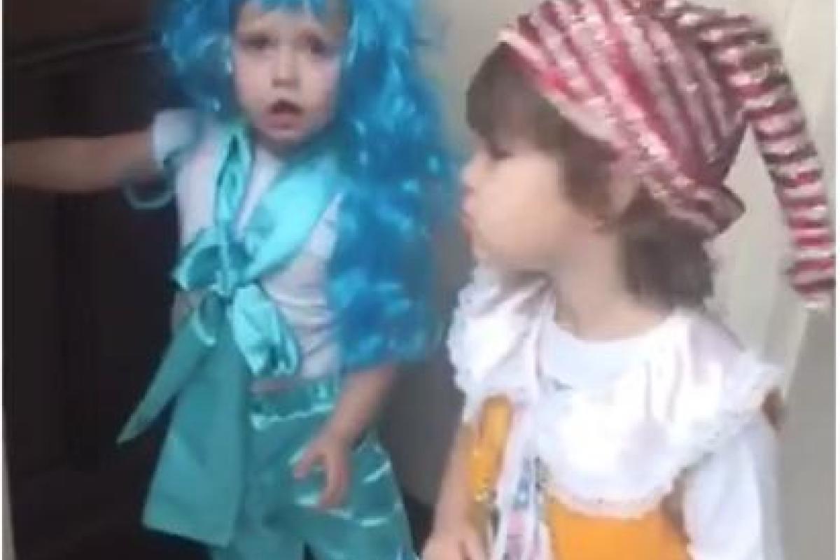 Максим Галкин показал сказочное видео со своими детьми Максим Галкин показал сказочное видео со своими детьми