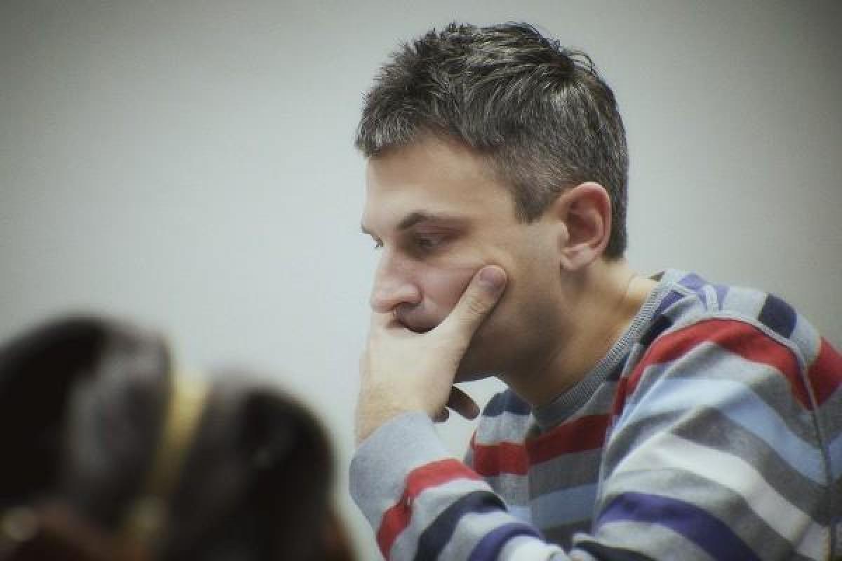 "Матерился и вел себя неадекватно:": Украинский журналист устроил скандал на борту самолета