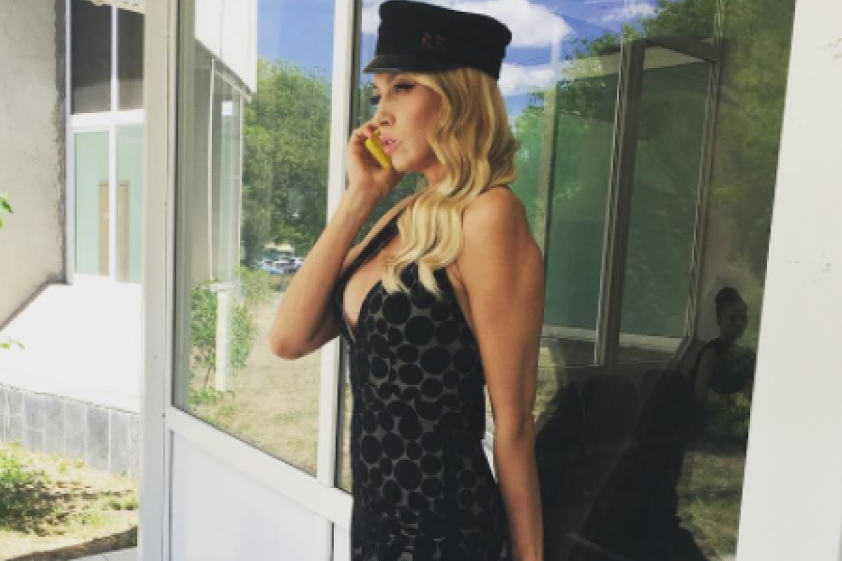 Олю Полякову обокрали прямо в судейском кресле "Лиги смеха"