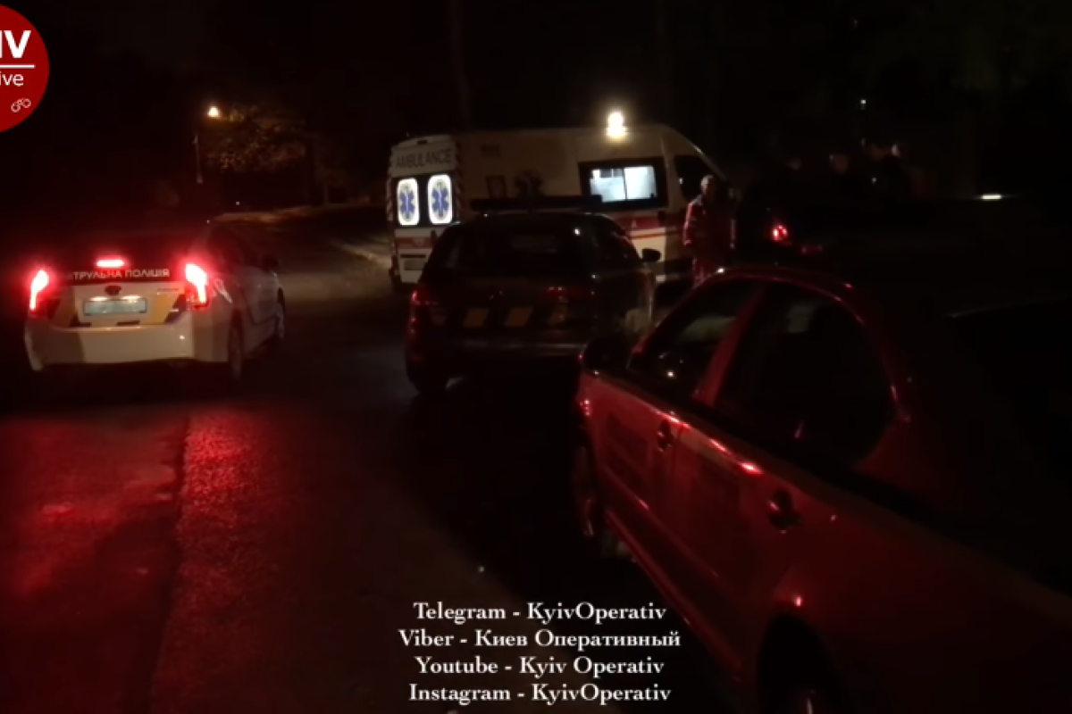 В столичном парке изнасиловали девушку, которая шла в больницу В столичном парке изнасиловали девушку, которая шла в больницу