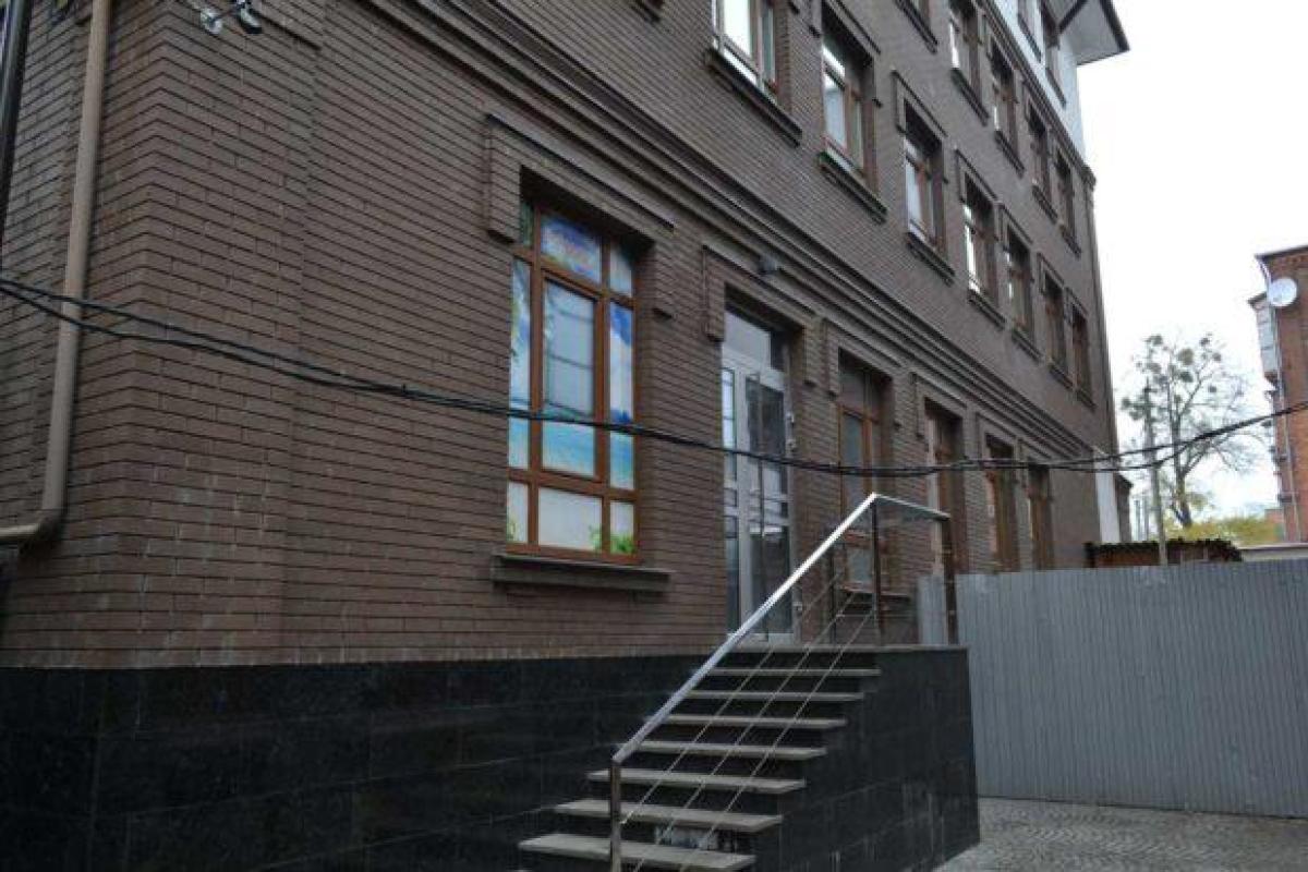 Что ищут в офисах "Smart Energy": по всей Украине проводят обыски компании Новинского