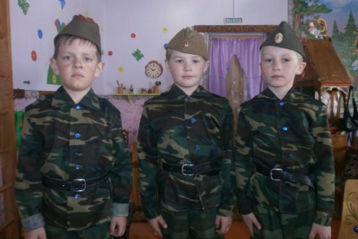 В России выпустили методички по организации учебного процесса в военное время В России выпустили методички по организации учебного процесса в военное время