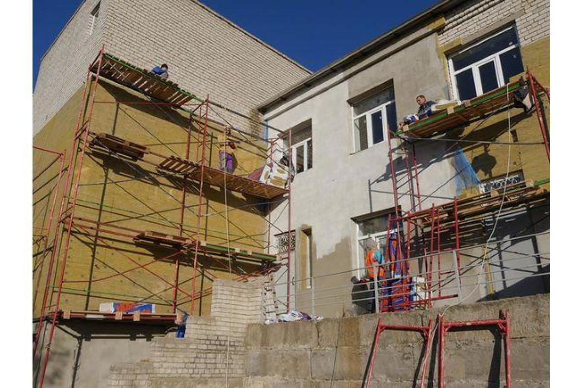 Исполнители некачественных строительных работ в Донецкой области будут занесены в «черный шорт-лист» Исполнители некачественных строительных работ в Донецкой области будут занесены в «черный шорт-лист»