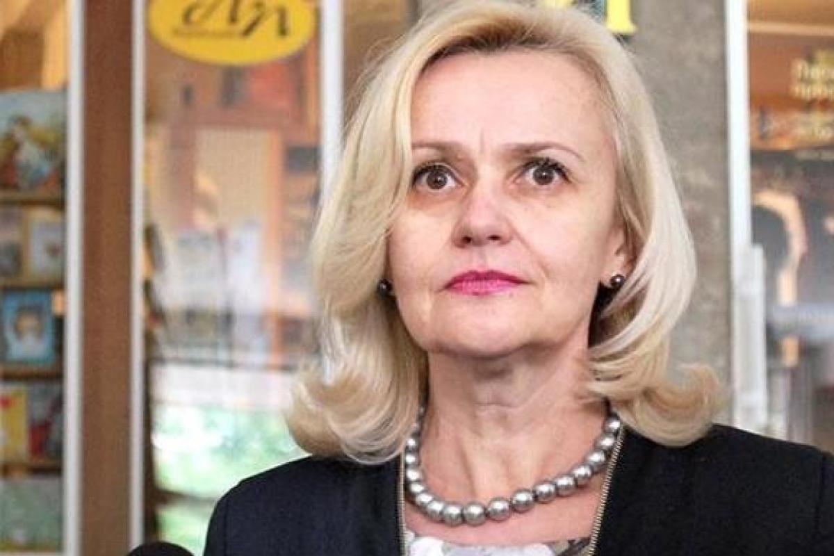 Ирину Фарион проверили на детекторе лжи на предмет сотрудничества с ФСБ Ирину Фарион проверили на детекторе лжи на предмет сотрудничества с ФСБ