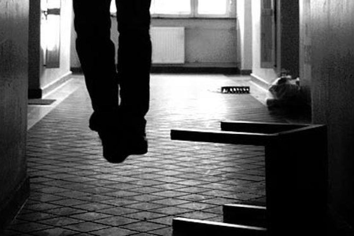 Серия самоубийств: в Винницкой области повесилась 22-летняя учительница Серия самоубийств: в Винницкой области повесилась 22-летняя учительница