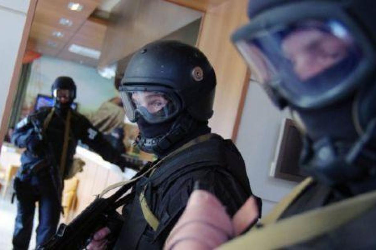 "Маски-шоу" стоп: Какие права будут иметь украинцы во время обысков "Маски-шоу" стоп: Какие права будут иметь украинцы во время обысков