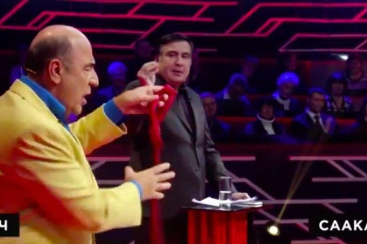 "Оказывается, людей на Майдане расстреливали снайперы, присланные мной", - Саакашвили отреагировал на слова Рабиновича "Оказывается, людей на Майдане расстреливали снайперы, присланные мной", - Саакашвили отреагировал на слова Рабиновича